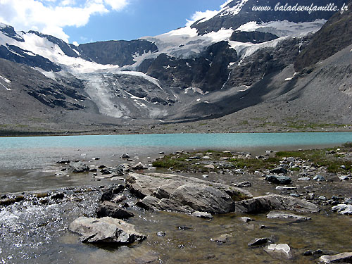 Le lac et le glacier des Evettes -  Nollwen Brunin