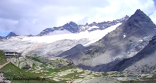 lacs des Pareis et le refuge des Evettes -  Patrice Roatta