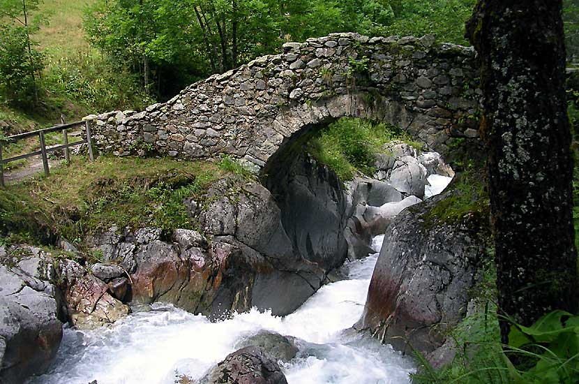 Le pont des Oules