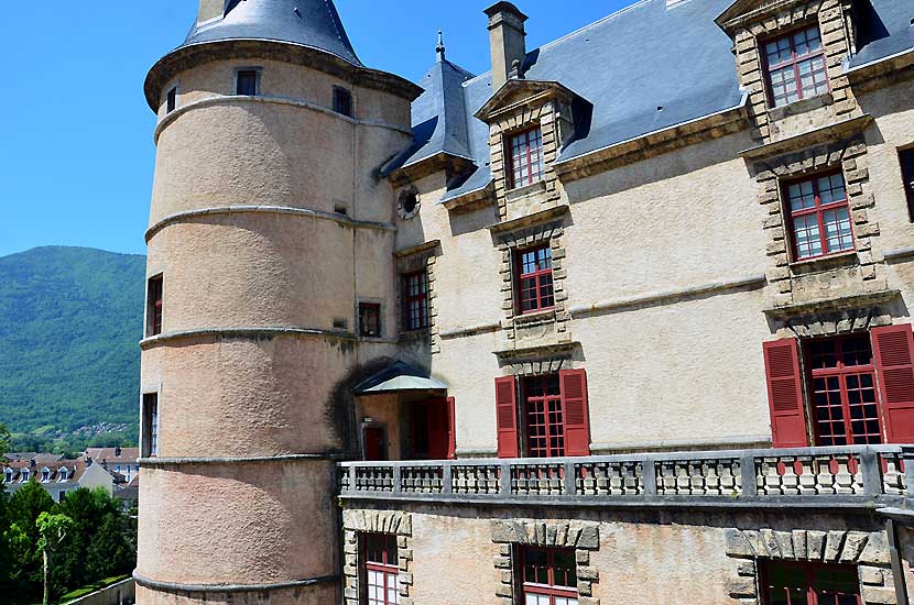 Le chateau et son balcon