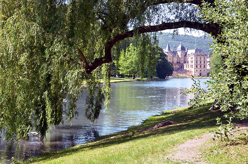 Les berges du grand canal