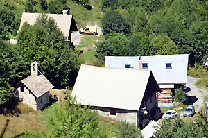 Les Fermonds et la chapelle