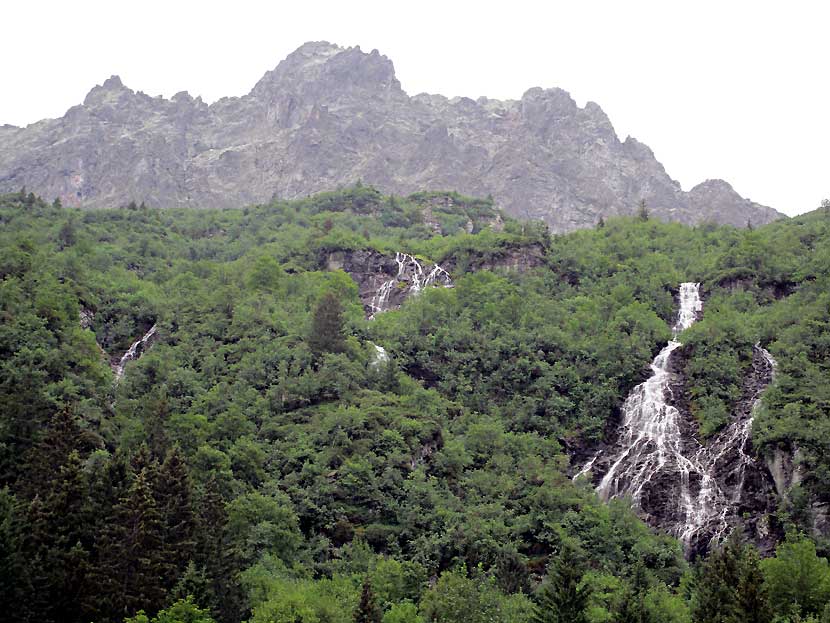 Cascades