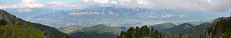 Le massif de la chartreuse depuis le Belledonne