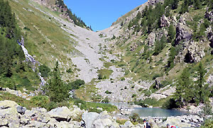 Le lac de la douche et la monte