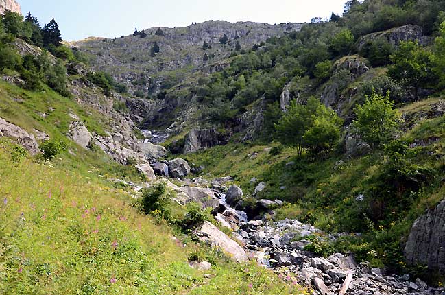 Le torrent des Sept-Laux