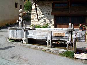Fontaine en bois