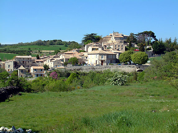 Le village de Murs