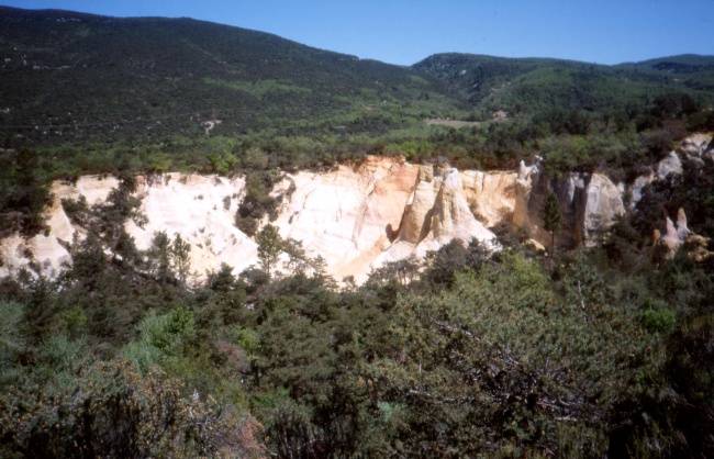 Le cirque de Barris