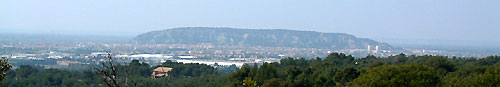 Cavaillon et la colline Saint Jacques