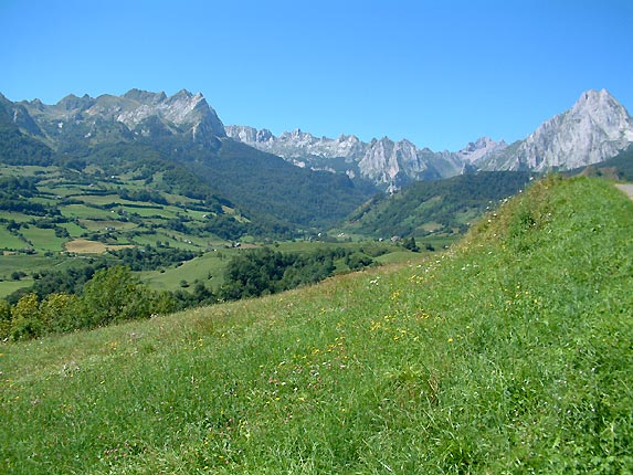 Cirque de Lescun