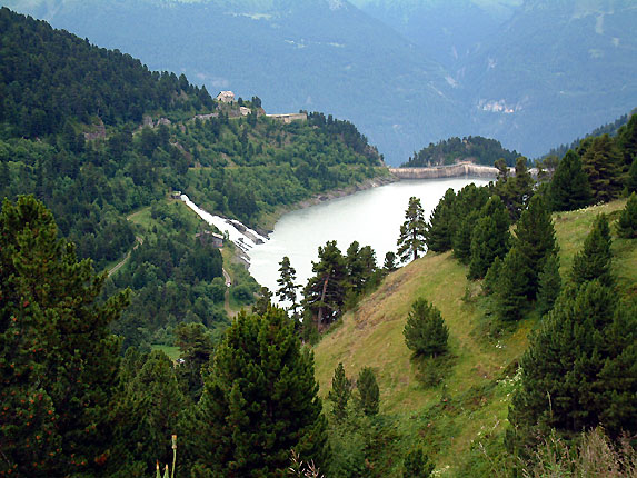 Le Plan d'Aval et sa cascade