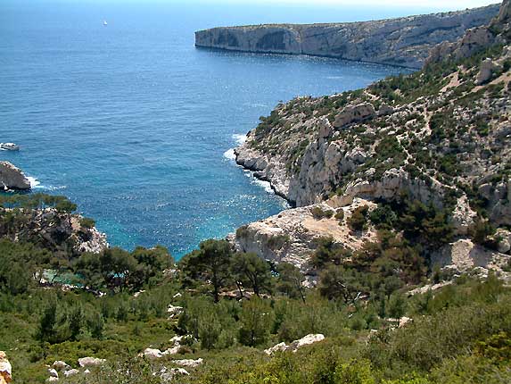 Calanque de Sugiton et cap de Morgiou