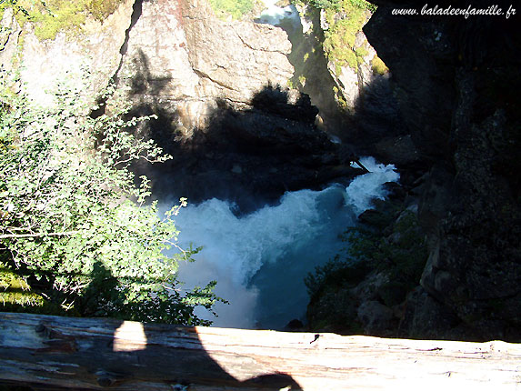 Cascade vue du pont