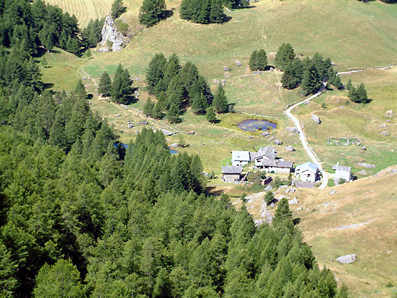 Le hameau du Monal