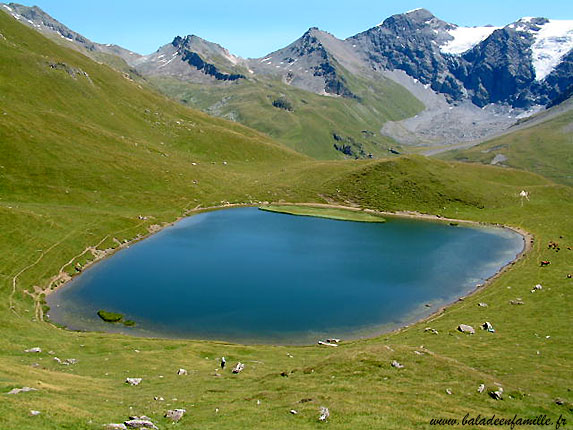 Le lac du clou et le glacier suprieur des balmes