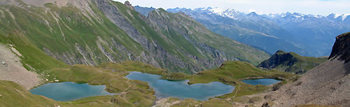 Vue sur 3 des lacs de la Forclaz