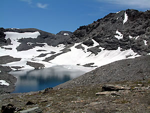 Le lac des Fours ou lac du Grand fond