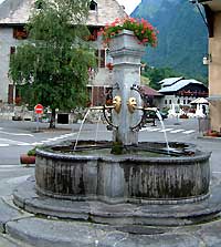 Fontaine sur la place