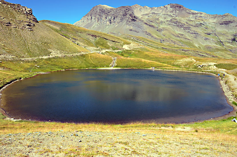 Le lac des Sirnes