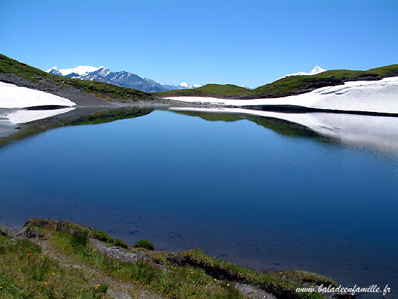 Le lac sans fond
