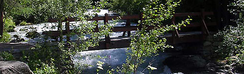 Pont de bois sur le Ruitor